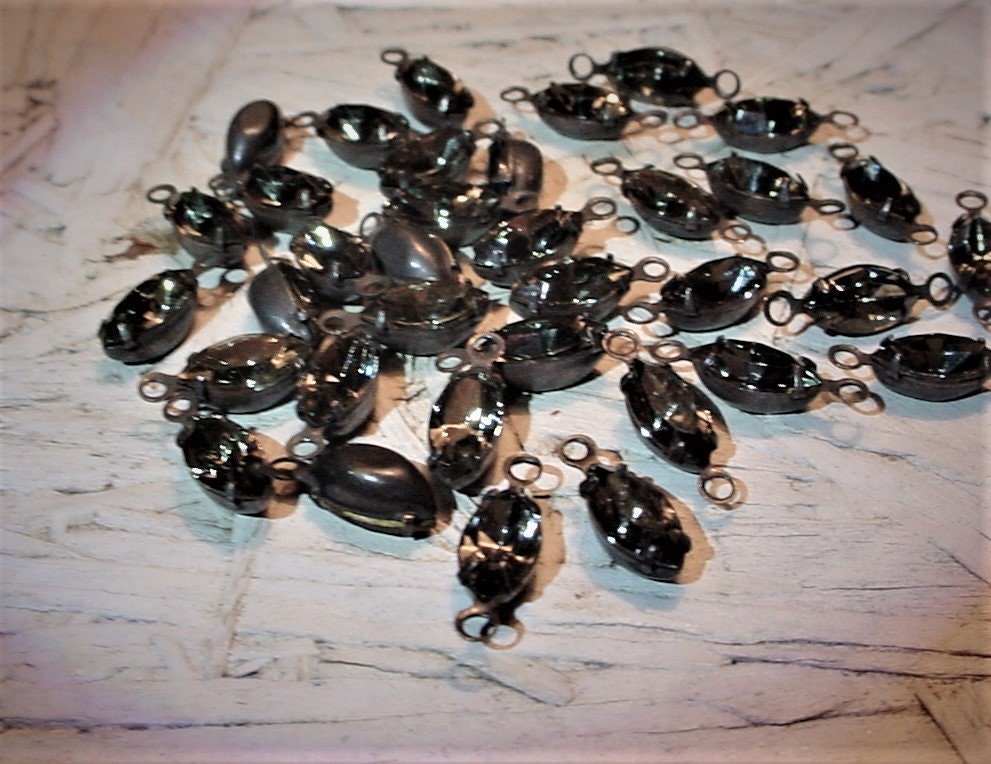 Lot Noir Vintage Black Diamond Swarovski Crystal 1 2 Ring Loop Rhinestone Beads 10/5 mm Navette Marquise Dark Gothic Brass Connectors 11b __etsy:1820434156