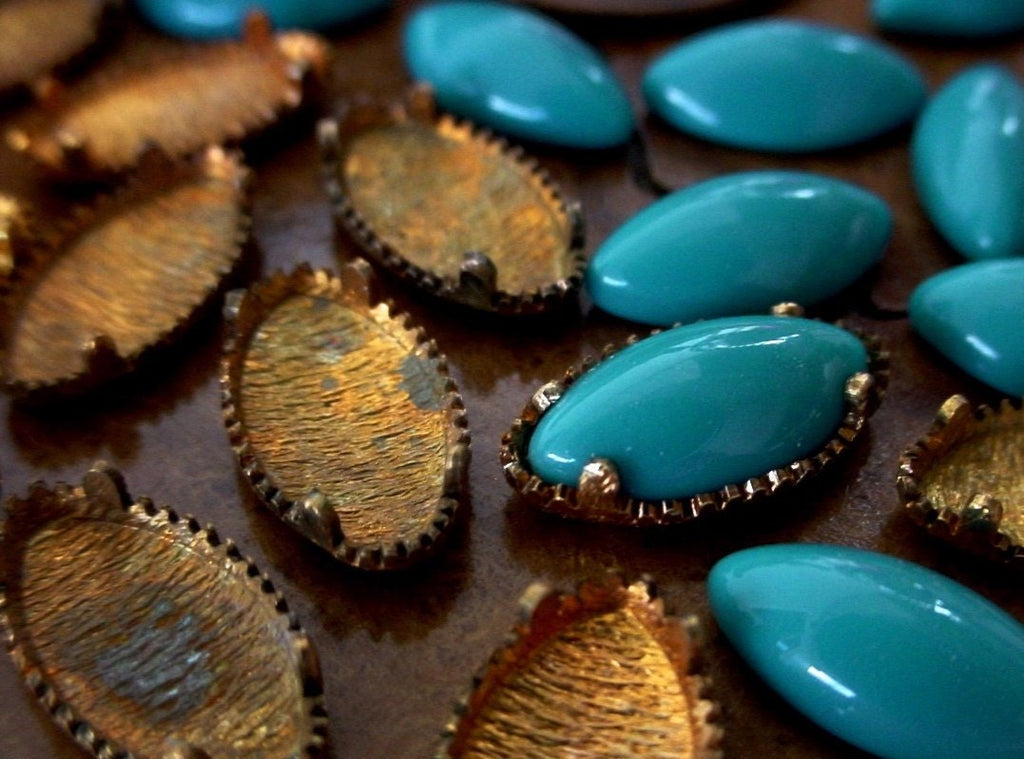 Lot Old Antique 4 Prong Navette Marquise Cast Brass Bezels 10/6 Settings +Vintage 6/10 mm Blue Green Turquoise Glass Flat Back Cabochon 11G __etsy:745345514
