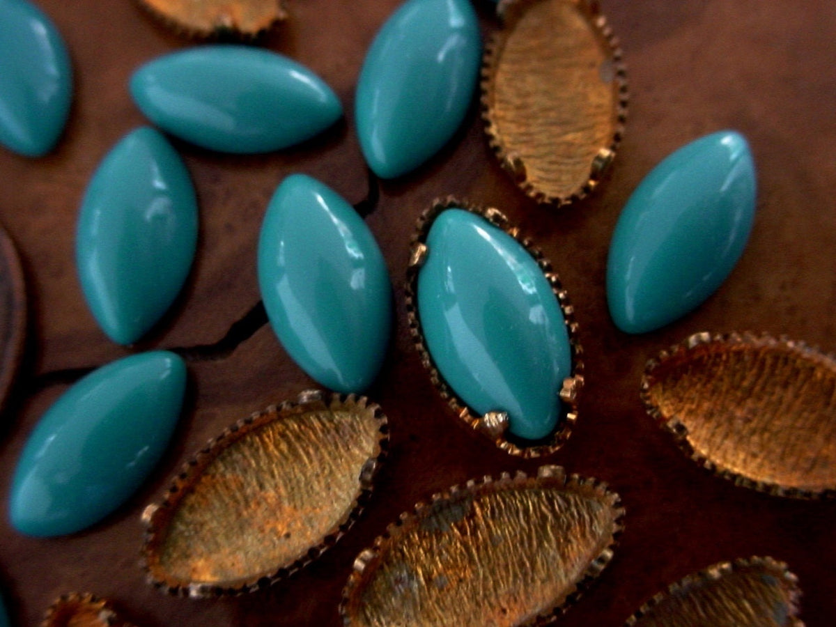 Lot Old Antique 4 Prong Navette Marquise Cast Brass Bezels 10/6 Settings +Vintage 6/10 mm Blue Green Turquoise Glass Flat Back Cabochon 11G __etsy:721840218
