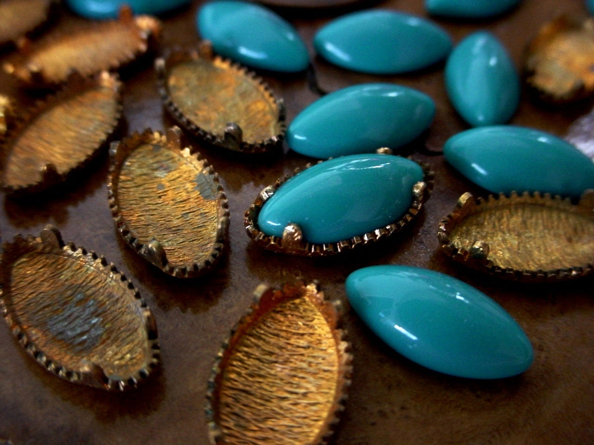 Lot Old Antique 4 Prong Navette Marquise Cast Brass Bezels 10/6 Settings +Vintage 6/10 mm Blue Green Turquoise Glass Flat Back Cabochon 11G __etsy:721840192