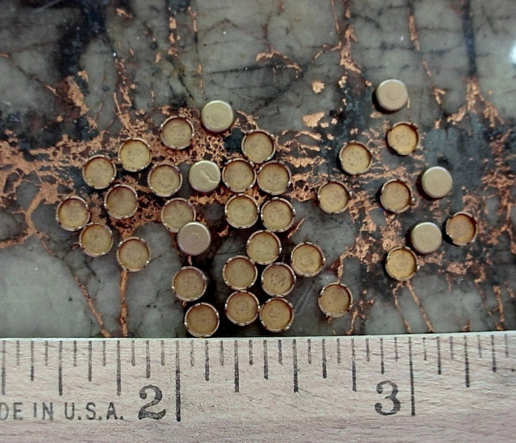 Lot Tiny Old 3mm Round Very Vintage Solid Brass Bezels 4 Prong Cabochon Mounting Setting Low Wall Closed Back Bare Raw Natural Patina W1 __etsy:860434794