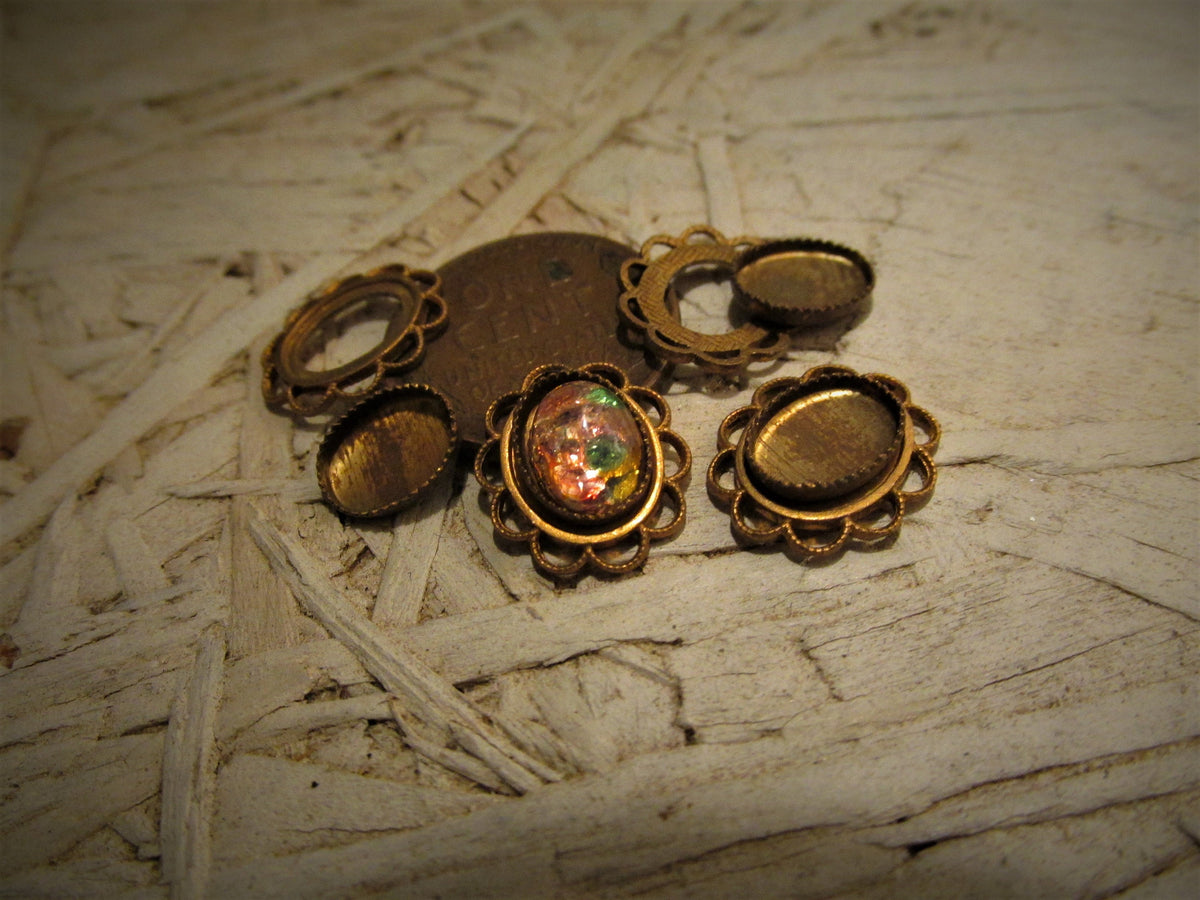 SALE Rare Old Very Vintage 10x8 mm Die Struck Brass Filigree Lace Open Work Connector Flat Back Stone Settings Sawtooth Bezels Aged N1 __etsy:2959461147