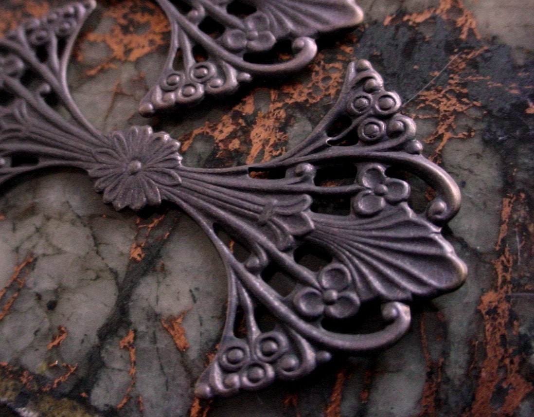 1pc Art Nouveau Bow Shape Filigrees Victorian Vintage Open Work Design Stone Wrap Jewelry Findings Setting Hand Aged Brass Black Bronze 6A __etsy:797352946