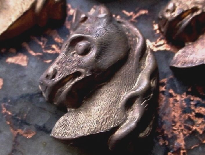 3pc Tiny Old Horse Head Bust Miniature Ornate Carved Cameo Cabochon Stamping Vintage Brass Jewelry Finding Hardware Natural Bronze Patina 1E __etsy:735093187