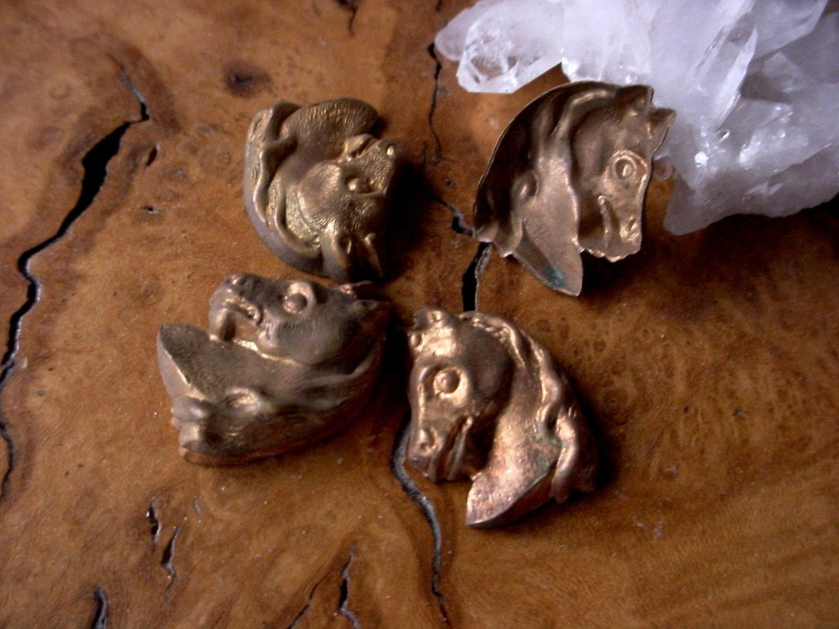 3pc Tiny Old Horse Head Bust Miniature Ornate Carved Cameo Cabochon Stamping Vintage Brass Jewelry Finding Hardware Natural Bronze Patina 1E __etsy:732124893