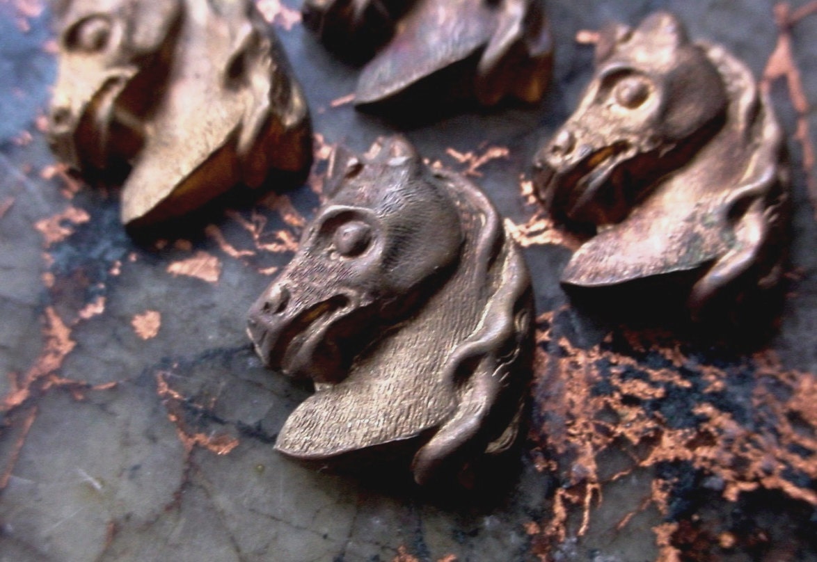 3pc Tiny Old Horse Head Bust Miniature Ornate Carved Cameo Cabochon Stamping Vintage Brass Jewelry Finding Hardware Natural Bronze Patina 1E __etsy:735092387