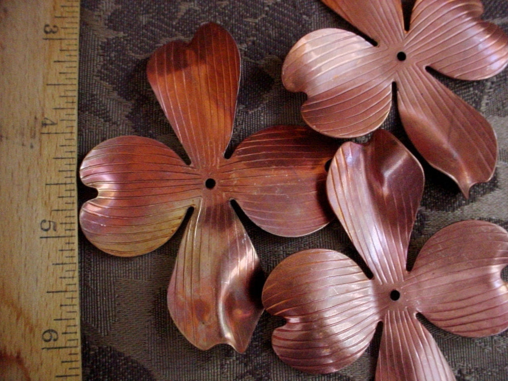 2pc Very Vintage 75mm 3 Inch Dogwood Flower Leaf Petal Large Cross Shape Focal Jewelry Finding Copper Plated Steel Metal Mixed Media W5 __etsy:799933022