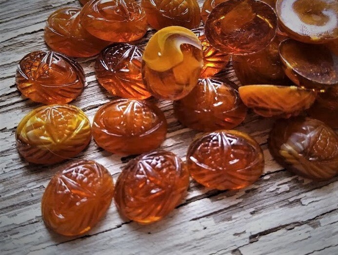 20pc Vintage 10x8 mm Amber Scarabs Plastic Stones Cabochons Oval Egyptian Pharaoh Beetle Opaque Butterscotch Translucent Baltic Mixed Lot W2 __etsy:2471333356